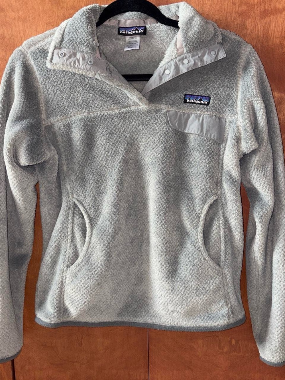Patagonia Light Gray Fleece Snap-T Pullover - Picture 1 of 3